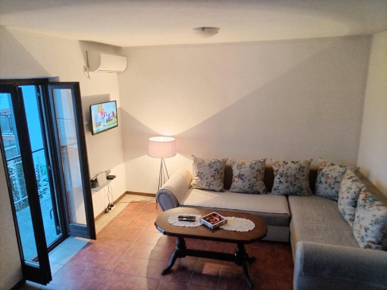 Apartment Ivana Котор Екстер'єр фото